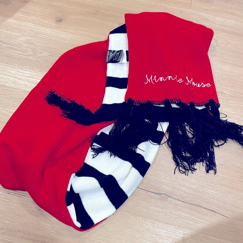 Disney Minnie Mouse Scarf Tassel Knit Authentic Winter Red Black White